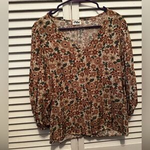 Floral V-Neck Top